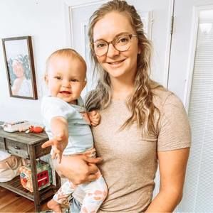 Meet your Posher, Carrie